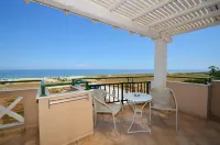 Hotel Evilion Sea and Sun - Bergblick