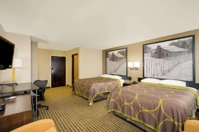 Super 8 by Wyndham Lexington/Hamburg Area Hotels in Lexington