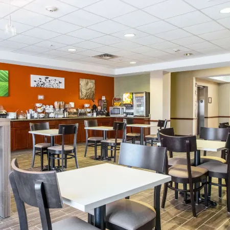 Sleep Inn & Suites