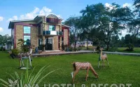 Ilaya Hotel and Resort Hotel dekat Pasar Tradisional Tanjung Batu