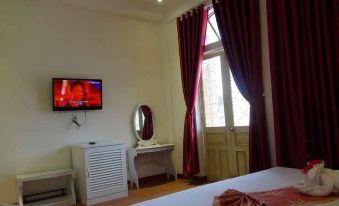 Pho Hoi 1 Hotel