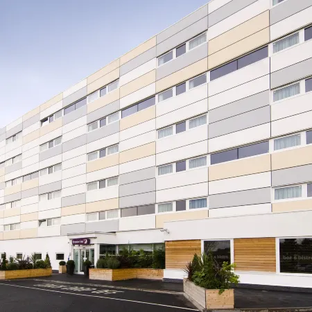 Premier Inn Manchester Airport (M56/J6) Runger Lane South