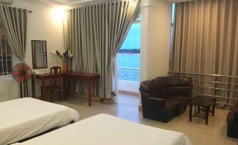 Tu Quy Hotel
