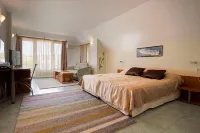 Family Hotel Venera Hotels in Єленіте