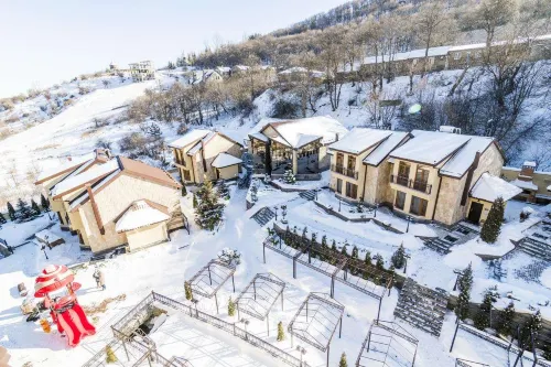 Elegant Hotel & Resort Hotels in Arzakan