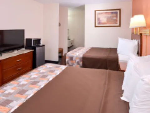 Americas Best Value Inn Sullivan Hotels in Sullivan