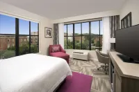 阿拉巴馬州普羅維登斯村亨茨維爾歡朋飯店