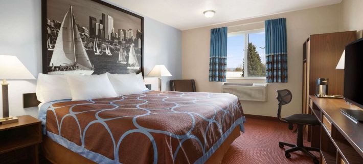 Super 8 by Wyndham Bellingham Airport/Ferndale Отели в г. Уотком
