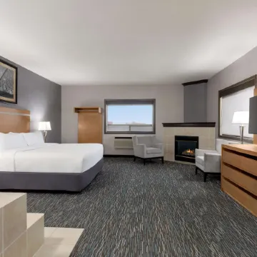 Wingate by Wyndham Lethbridge