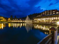 Aurelius Imparatul Romanilor Hotels near Stadion