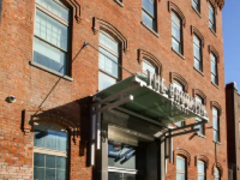 The Brooklyn Hotel berhampiran Steinhardt Conservatory