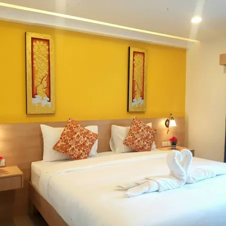 Vista Hotel Chiang Mai Отели рядом с достопримечательностью «Ворота Чанг Пуак»