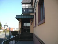 Gasthof Hotel Zum Ross Hotels near Wertheim Village