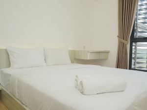 Comfort and Minimalist 2Br at Sky House BSD Apartment