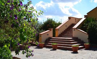 B b S Elia Villa Surrounded by Greenery Inside the Historic Dubini Park