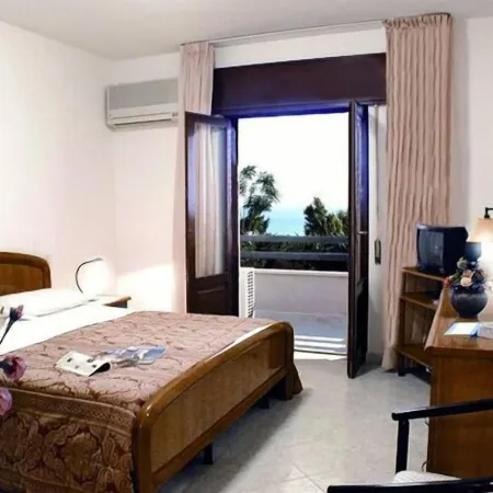 Hotel Alceste