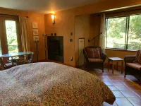 Salt Spring Carriage House B&B