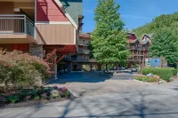 Old Creek Lodge