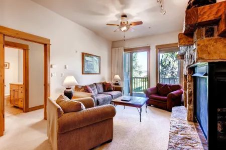 EagleRidge Lodge and Townhomes