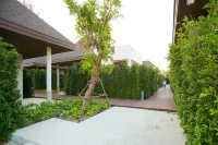 Triple Tree Beach Resort