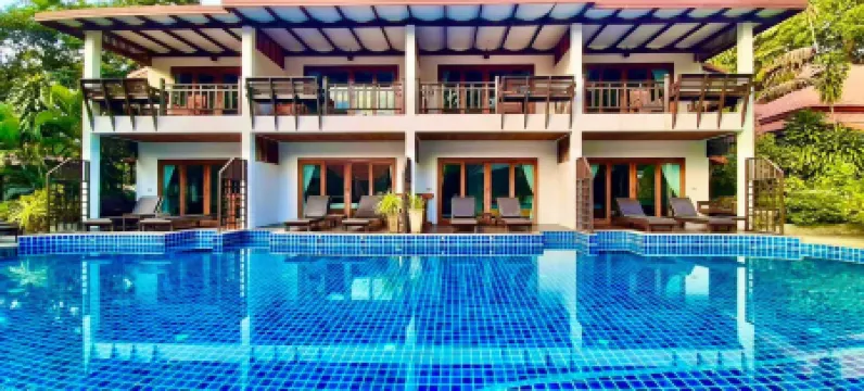 Blue Diamond Resort Отели рядом с достопримечательностью «Sup Tao, Stand Up Paddle Boarding»