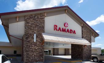 Ramada by Wyndham Columbus Hotel & Conference Center