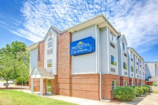 Microtel Inn & Suites by Wyndham Newport News Airport Hotels in Newport News