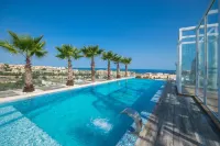 H Hotel - Beach