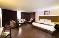 The Ritz Hotel at Garden Oases Hotels in 
