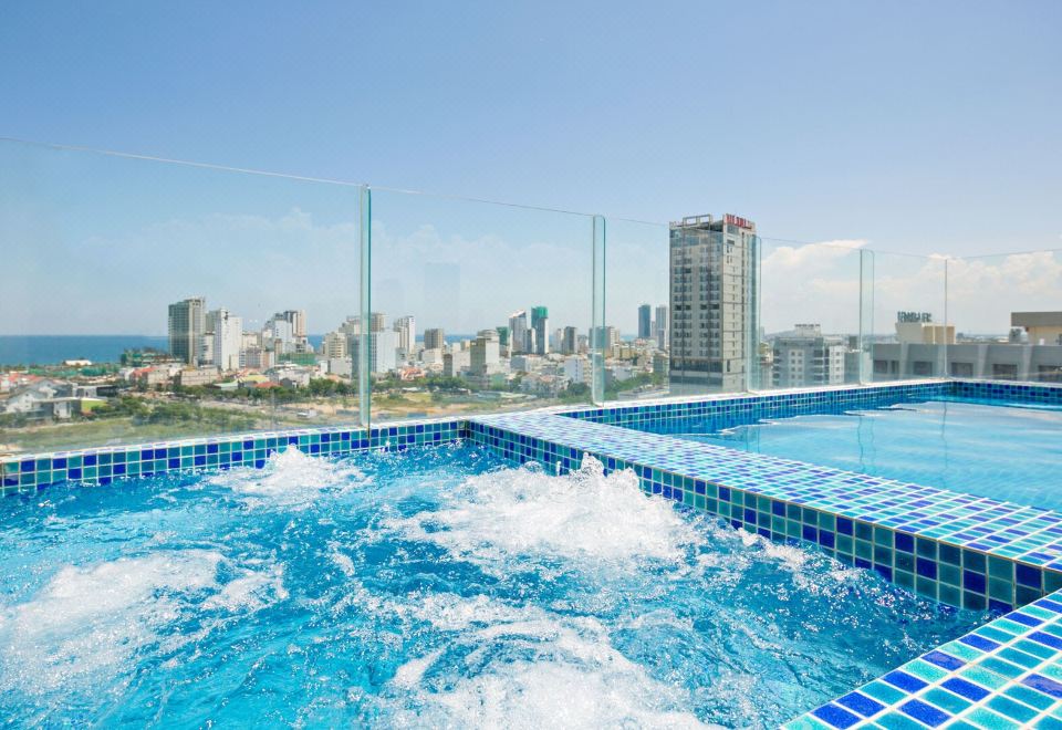 그랜드 선라이즈 3 수영장