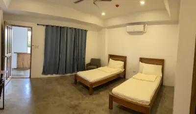 P&B Residences Legazpi REYES COMPUTER ORIENTED SCHOOL周辺のホテル