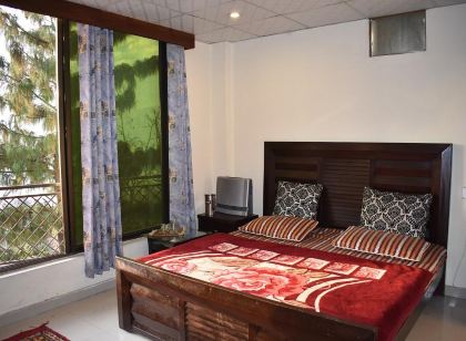 Chinar Inn