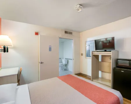 威廉斯6號汽車旅館 威廉斯酒店