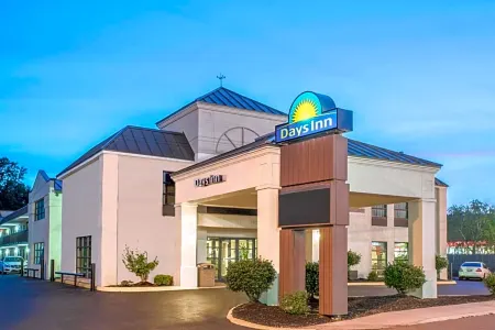 Days Inn by Wyndham Salem