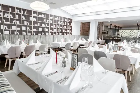 Sankt Magdalena Отели рядом с достопримечательностью «Новый собор в Линце»