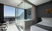 Pinares Panorama Suites, Spa & Convention Center