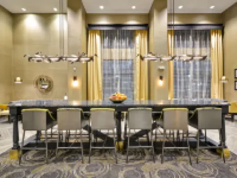 Hampton Inn & Suites Detroit/Warren Hotels in Warren