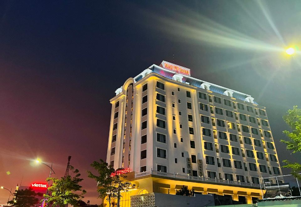 아리나 럭셔리 호텔 이미지