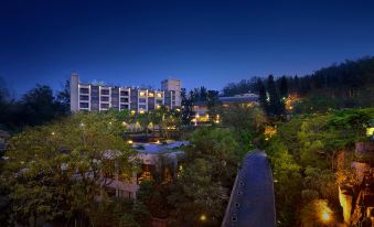 Spring Hill Resort