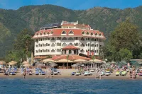 Fortuna Beach Hotel - Bjergudsigt