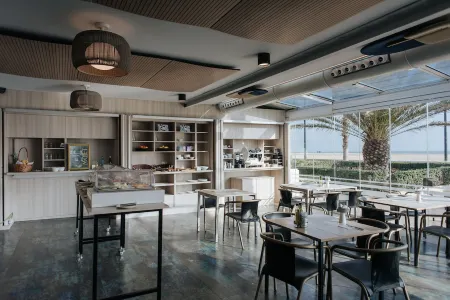 Hotel Neptuno Playa & Spa