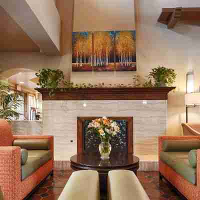 Comfort Suites Near Fairplex Others