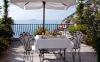 Villa Rosa - breakfast