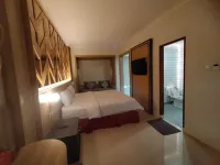 The Sasta Hotel