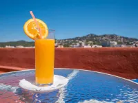 Hotel Golden Sand - Kolam Renang
