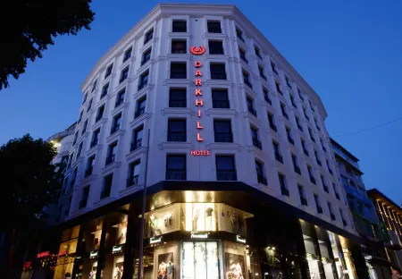 Darkhill Hotel