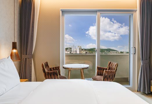 브라운도트 일광해수욕장점 이미지