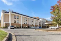 Wingate by Wyndham Buckhannon Hôtels à : Buckhannon