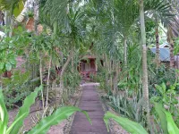 La Salangane Caalan Beach Villa - Villas