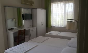 Cicek Hotel & Apartments